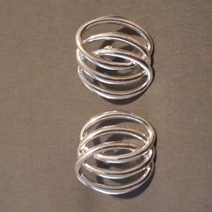 NAPIER SILVER PLATED EARRINGS. 1" X 1 1/2" (pierce ears) (L7 BB)